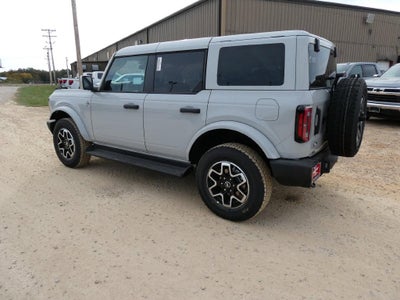 2026 Ford Bronco Outer Banks 4 Door 4x4