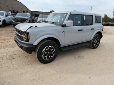 2026 Ford Bronco Outer Banks 4 Door 4x4