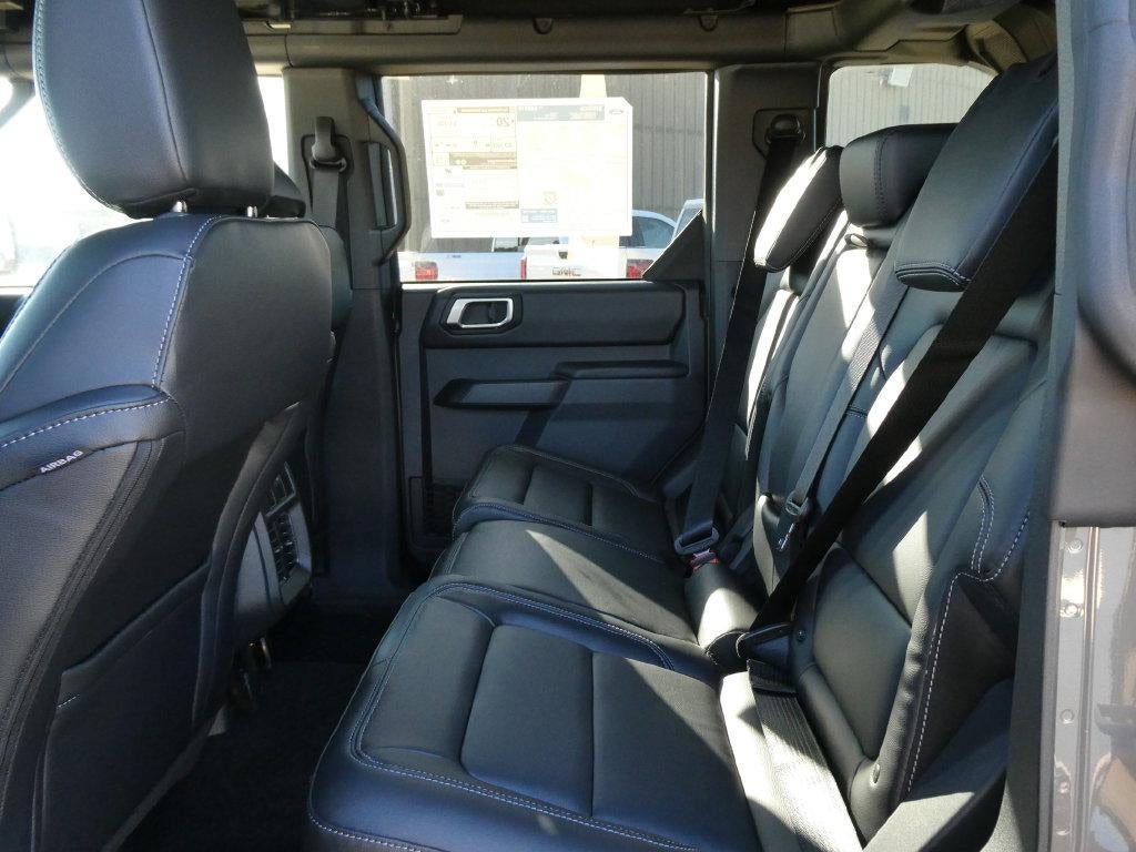 2026 Ford Bronco Outer Banks 4 Door 4x4