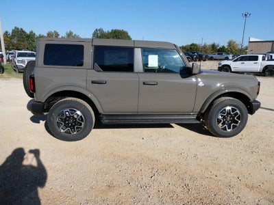 2026 Ford Bronco Outer Banks 4 Door 4x4