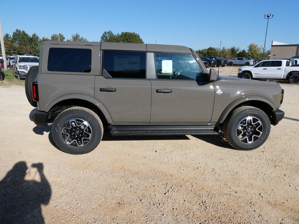 2026 Ford Bronco Outer Banks 4 Door 4x4