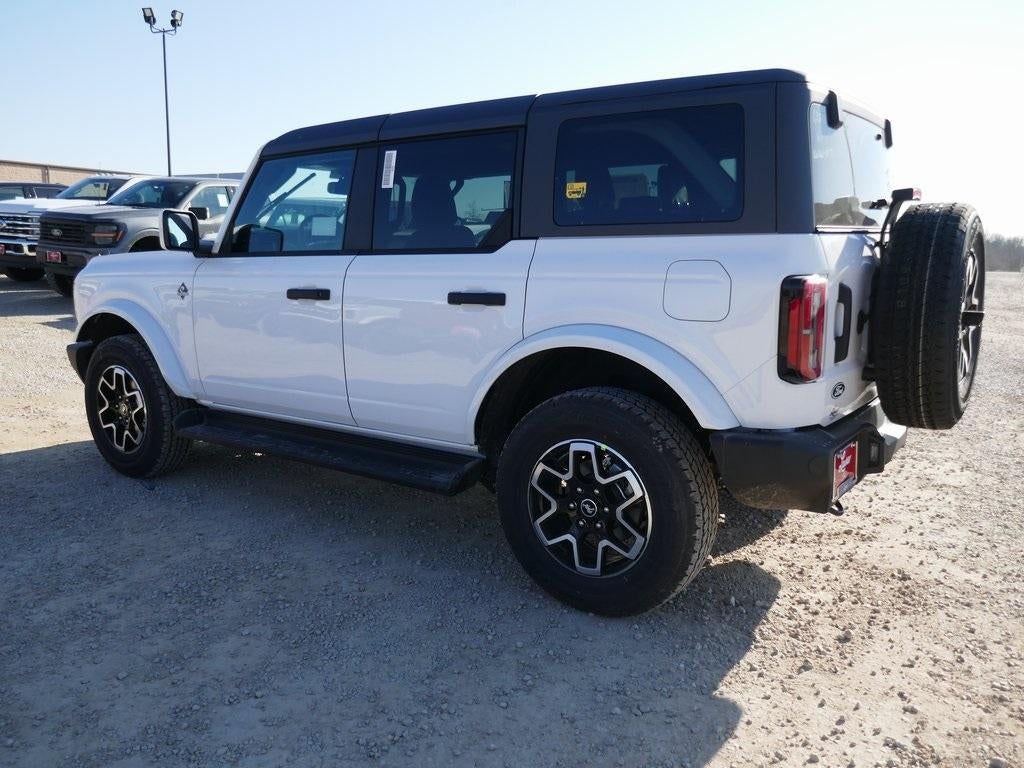 2026 Ford Bronco Outer Banks 4 Door 4x4