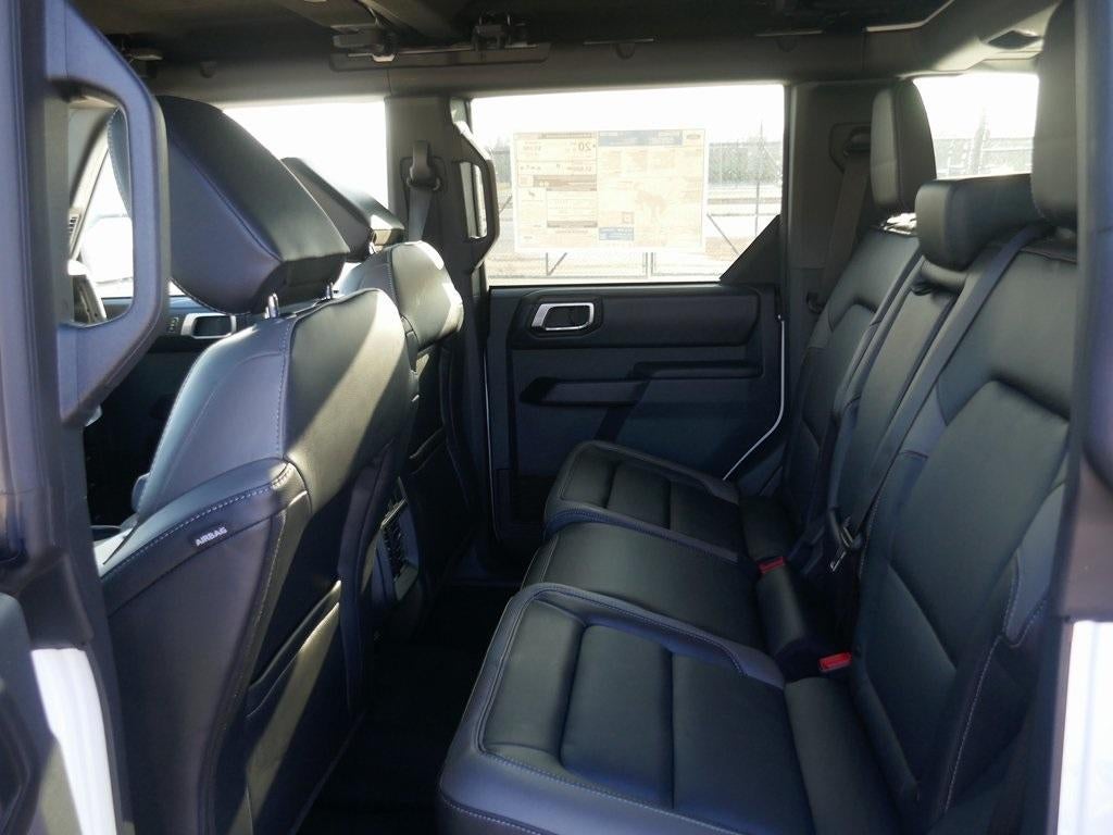 2025 Ford Bronco Outer Banks 4 Door 4x4