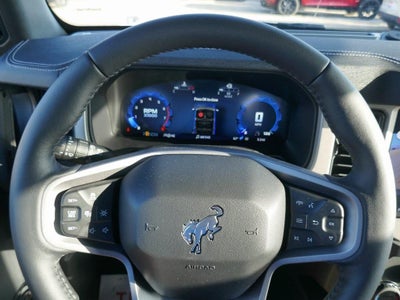 2025 Ford Bronco Outer Banks 4 Door 4x4