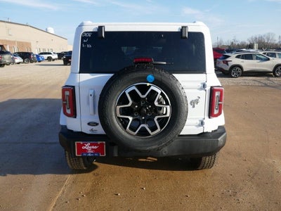 2025 Ford Bronco Outer Banks 4 Door 4x4