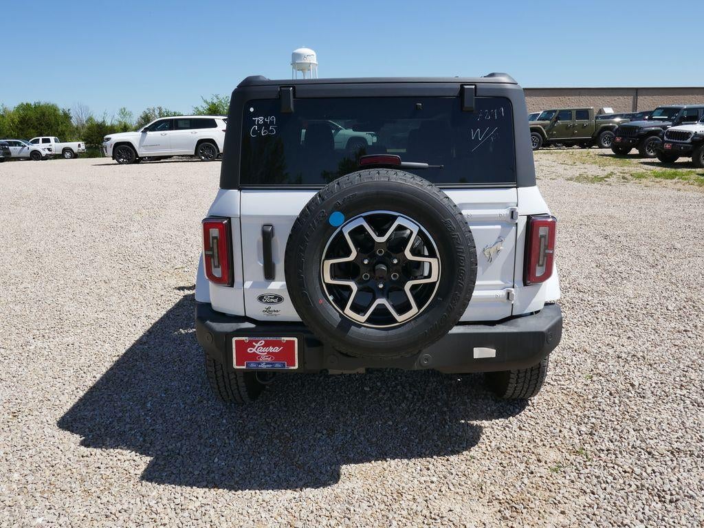 2026 Ford Bronco Outer Banks 4 Door 4x4