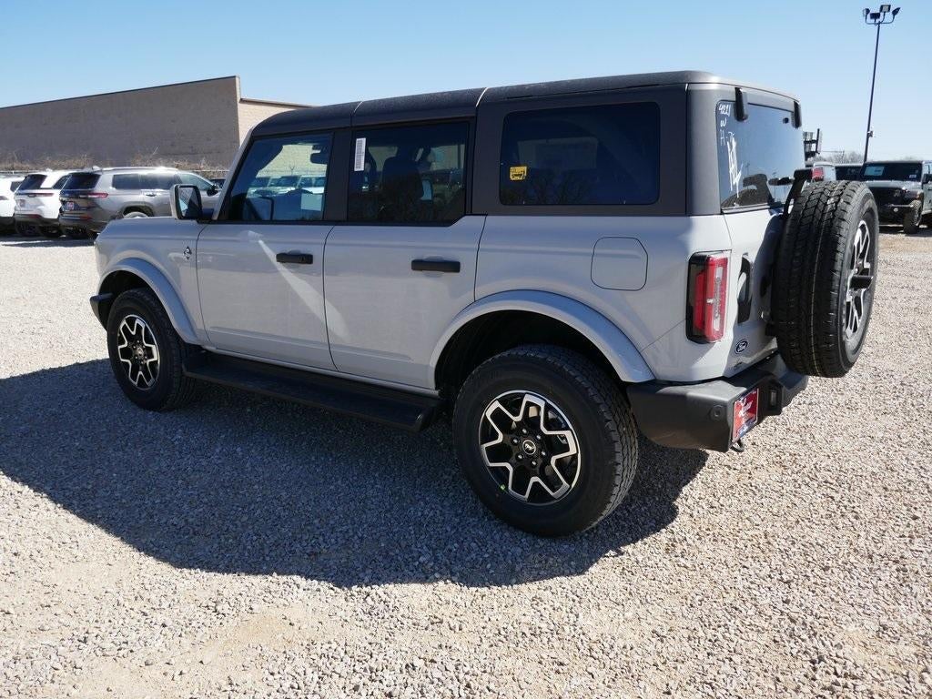 2026 Ford Bronco Outer Banks 4 Door 4x4