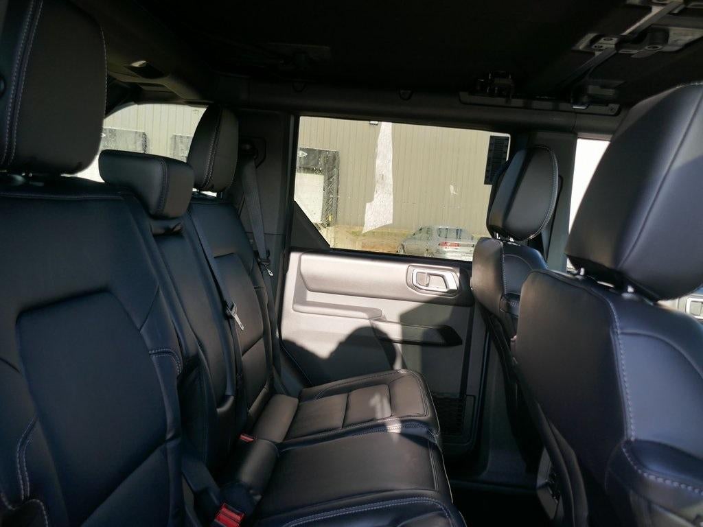 2025 Ford Bronco Outer Banks 4 Door 4x4