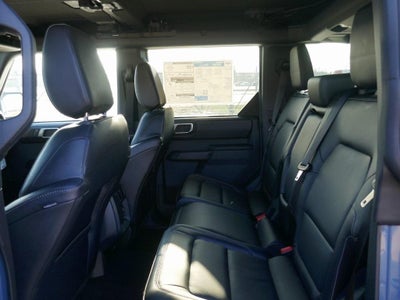 2025 Ford Bronco Outer Banks 4 Door 4x4