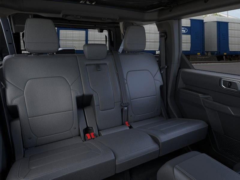 2025 Ford Bronco Outer Banks 4 Door 4x4