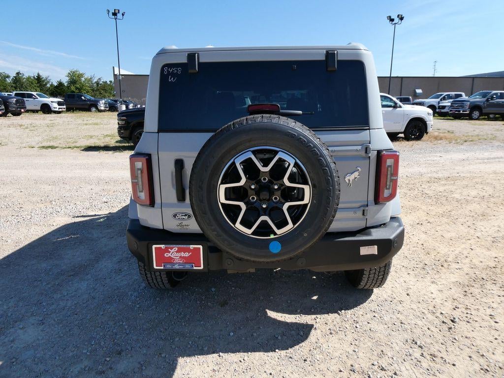 2026 Ford Bronco Outer Banks 4 Door 4x4