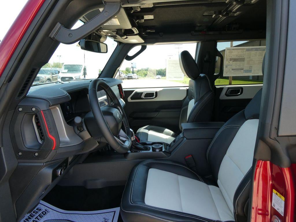 2026 Ford Bronco Outer Banks 4 Door 4x4