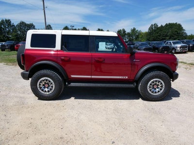 2026 Ford Bronco Outer Banks 4 Door 4x4