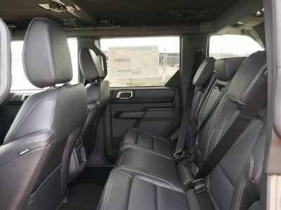 2025 Ford Bronco Outer Banks 4 Door 4x4