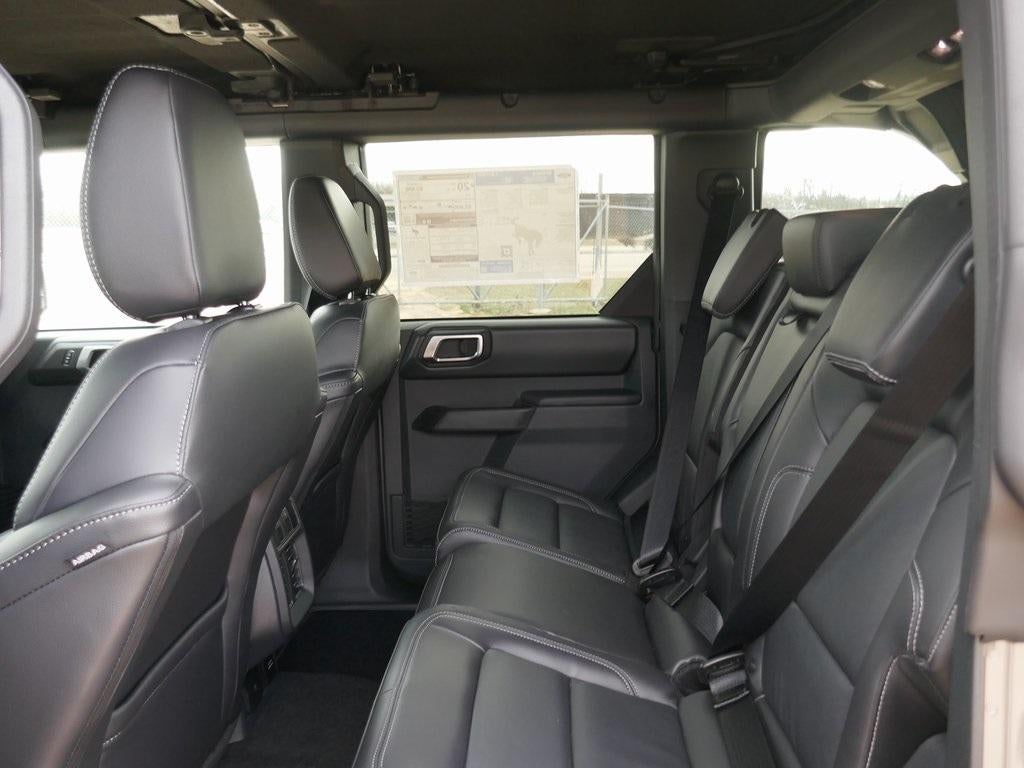 2025 Ford Bronco Outer Banks 4 Door 4x4