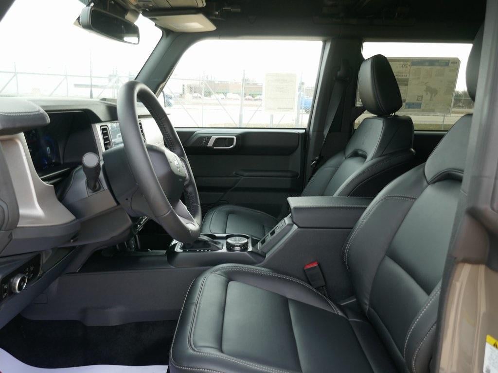 2025 Ford Bronco Outer Banks 4 Door 4x4