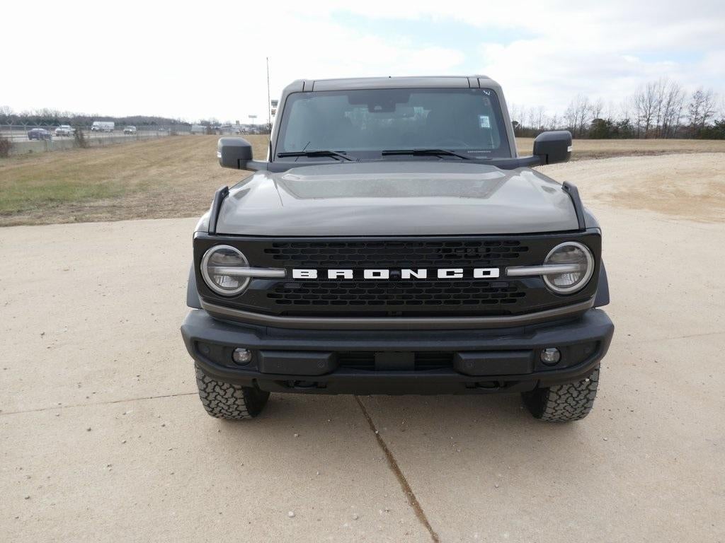 2025 Ford Bronco Outer Banks 4 Door 4x4