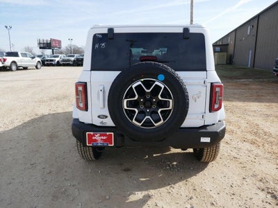 2025 Ford Bronco Outer Banks 4 Door 4x4