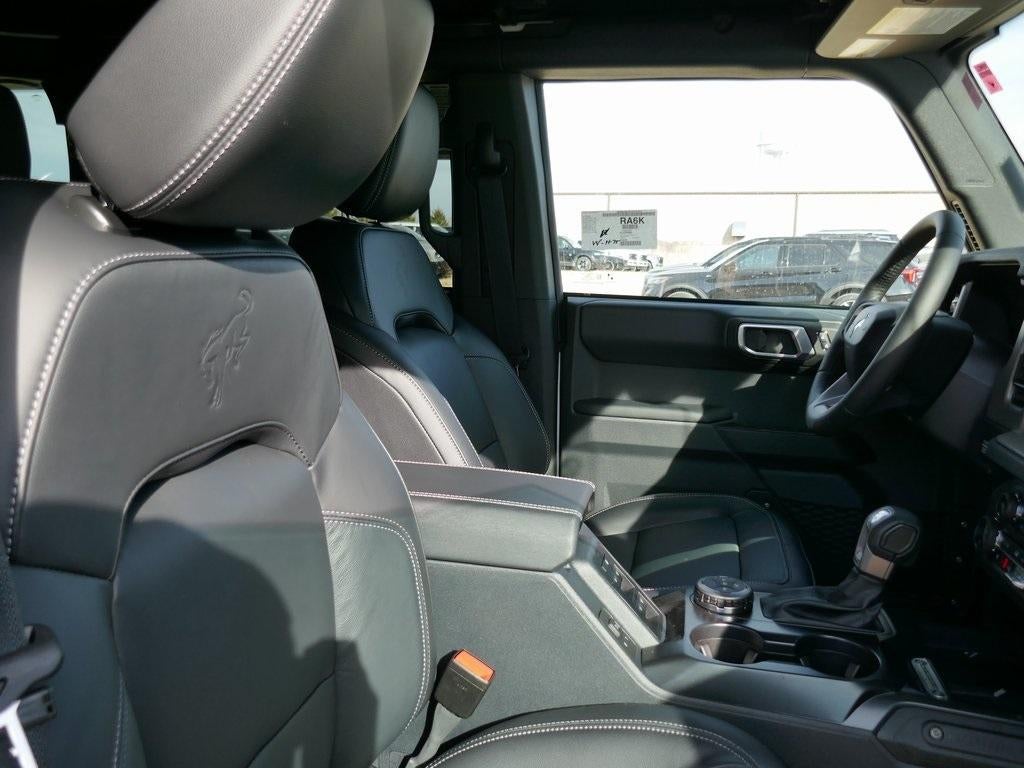 2025 Ford Bronco Outer Banks 4 Door 4x4