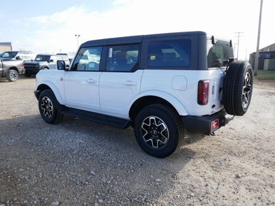 2025 Ford Bronco Outer Banks 4 Door 4x4