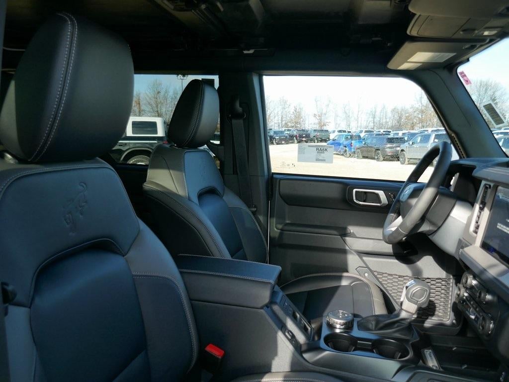 2025 Ford Bronco Outer Banks 4 Door 4x4