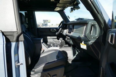 2025 Ford Bronco Outer Banks 4 Door 4x4