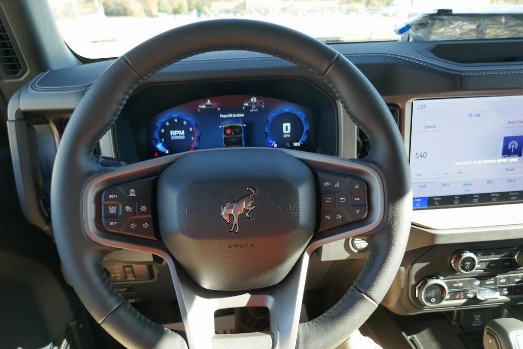 2025 Ford Bronco Outer Banks 4 Door 4x4