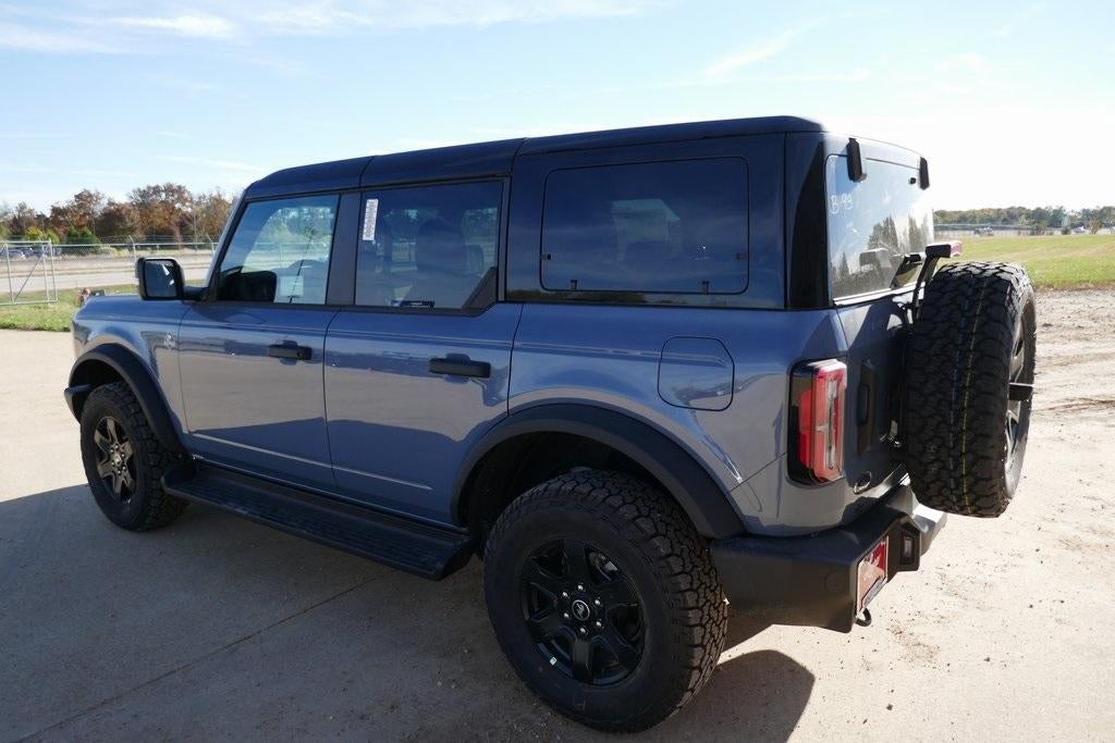 2025 Ford Bronco Outer Banks 4 Door 4x4