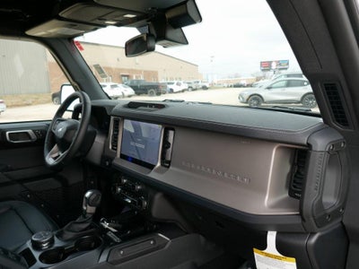 2025 Ford Bronco Outer Banks 4 Door 4x4