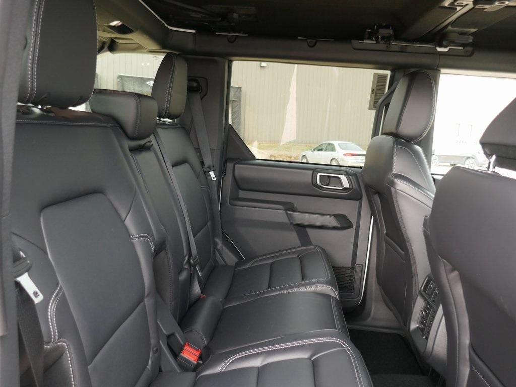 2025 Ford Bronco Outer Banks 4 Door 4x4