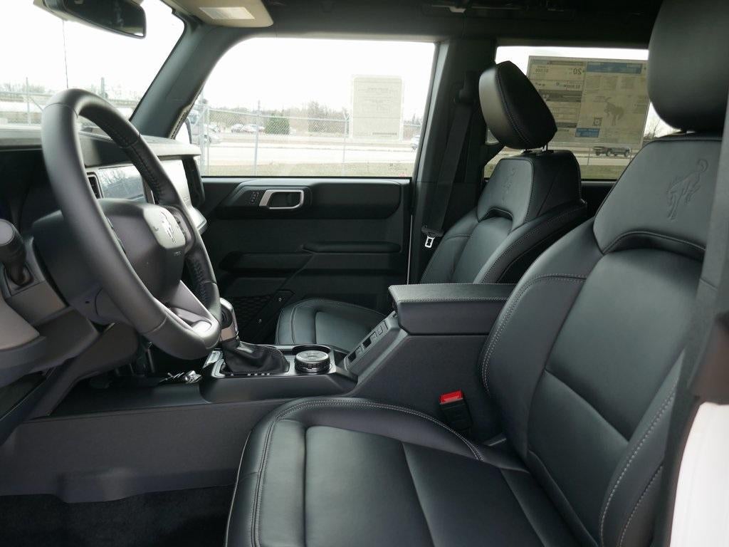 2025 Ford Bronco Outer Banks 4 Door 4x4