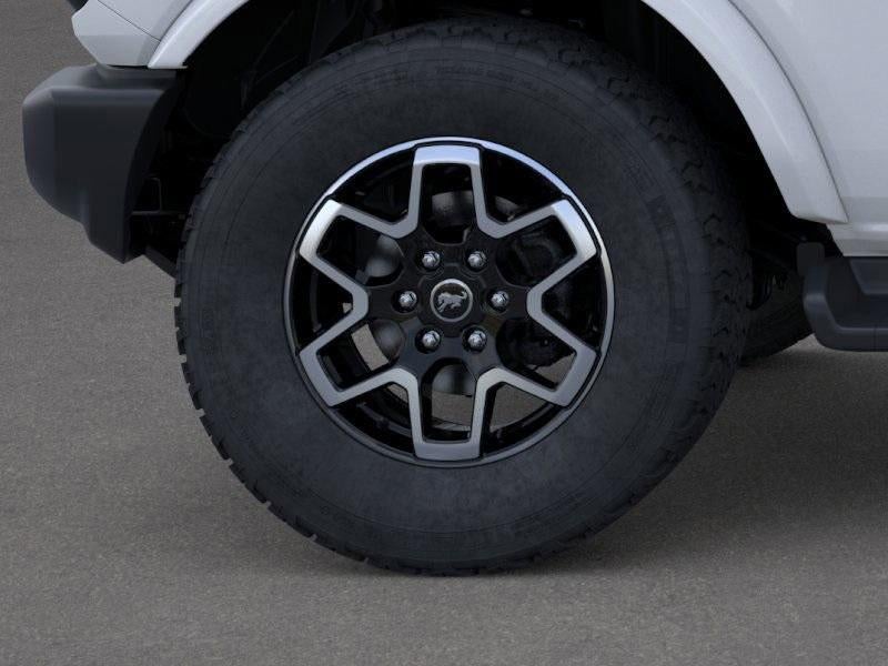 2025 Ford Bronco Outer Banks 4 Door 4x4