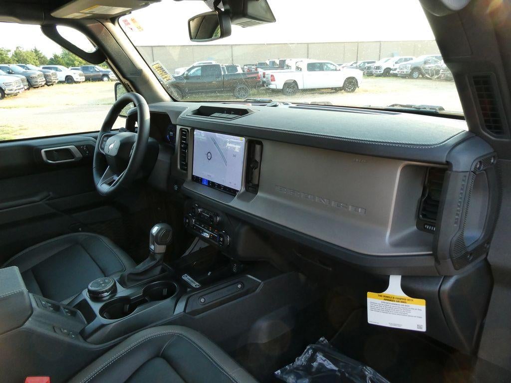 2026 Ford Bronco Outer Banks 4 Door 4x4