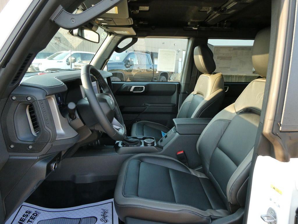 2026 Ford Bronco Outer Banks 4 Door 4x4