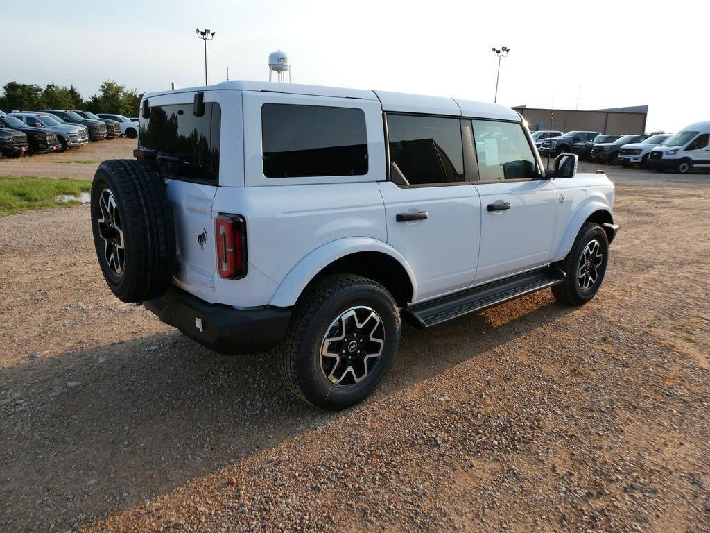 2026 Ford Bronco Outer Banks 4 Door 4x4