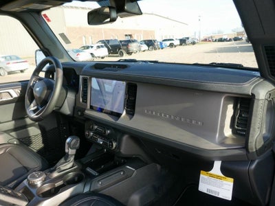 2025 Ford Bronco Outer Banks 4 Door 4x4