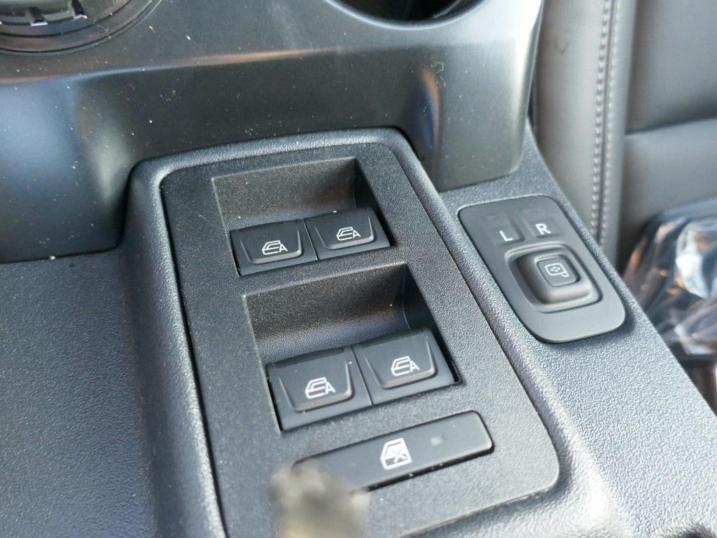 2025 Ford Bronco Outer Banks 4 Door 4x4