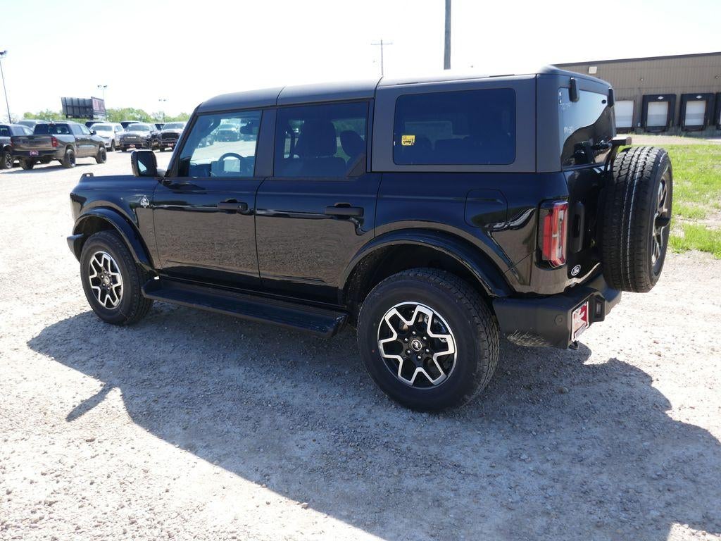 2026 Ford Bronco Outer Banks 4 Door 4x4