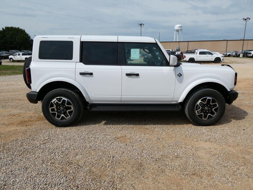 2026 Ford Bronco Outer Banks 4 Door 4x4