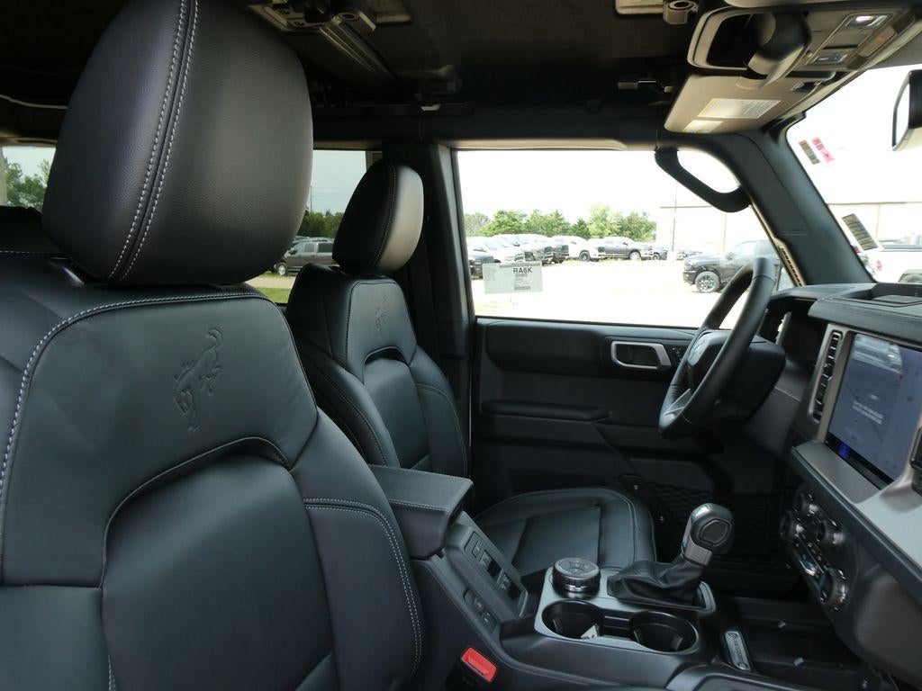 2026 Ford Bronco Outer Banks 4 Door 4x4