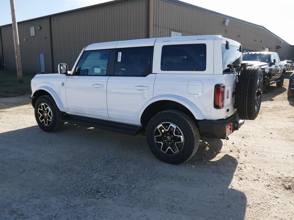 2025 Ford Bronco Outer Banks 4 Door 4x4