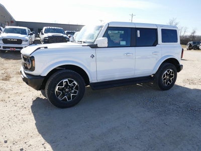 2025 Ford Bronco Outer Banks 4 Door 4x4