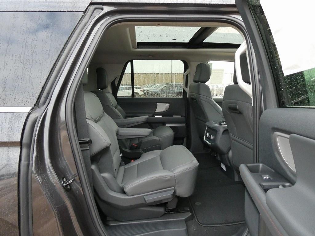 2025 Ford Expedition Max Active 4x4