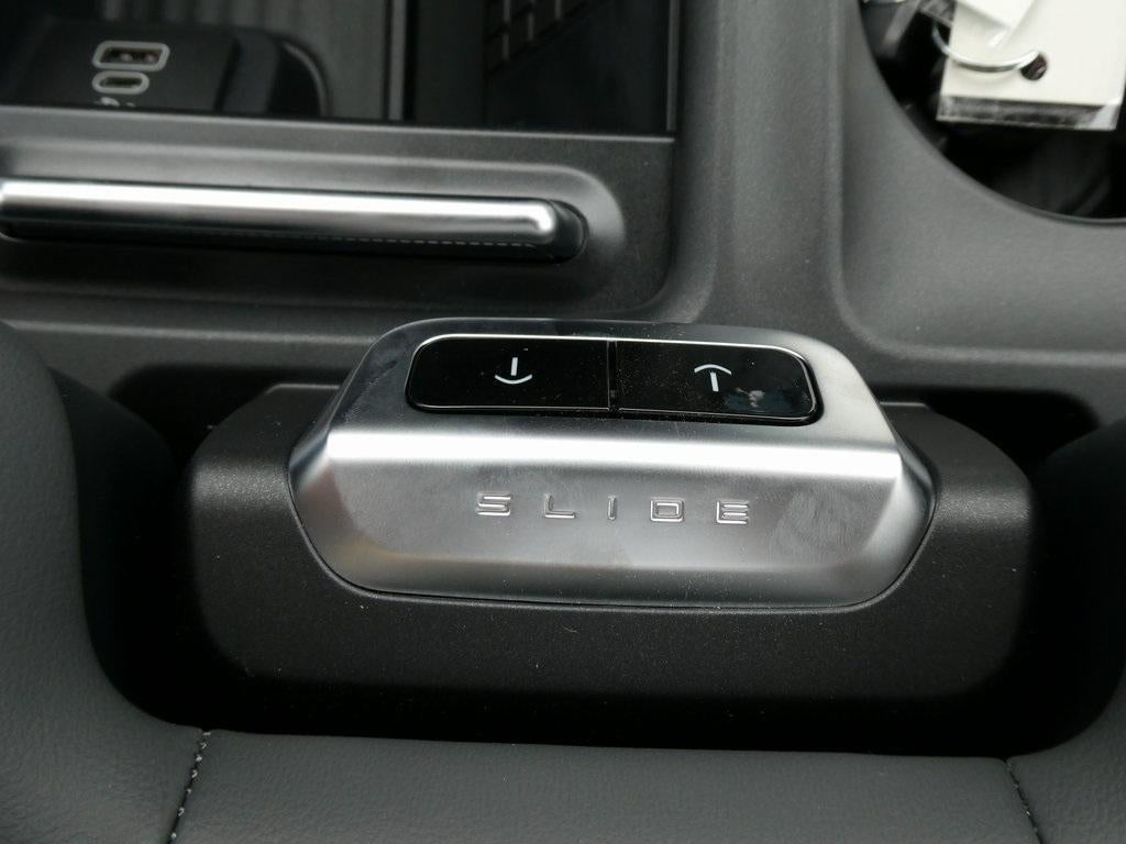 2025 Ford Expedition Max Active 4x4