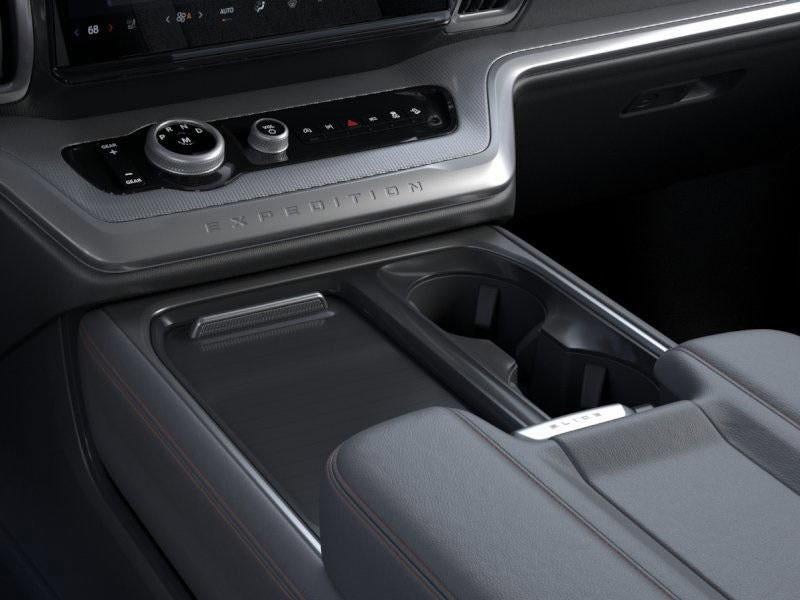 2025 Ford Expedition Max Active 4x4