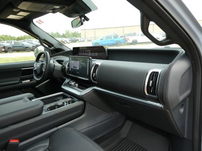 2027 Ford Expedition Max Platinum 4x4