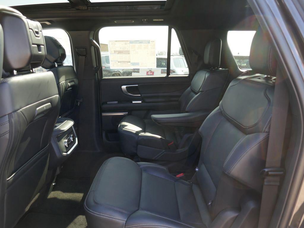 2026 Ford Expedition Max Platinum 4x4