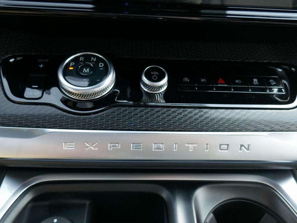 2026 Ford Expedition Max Platinum 4x4