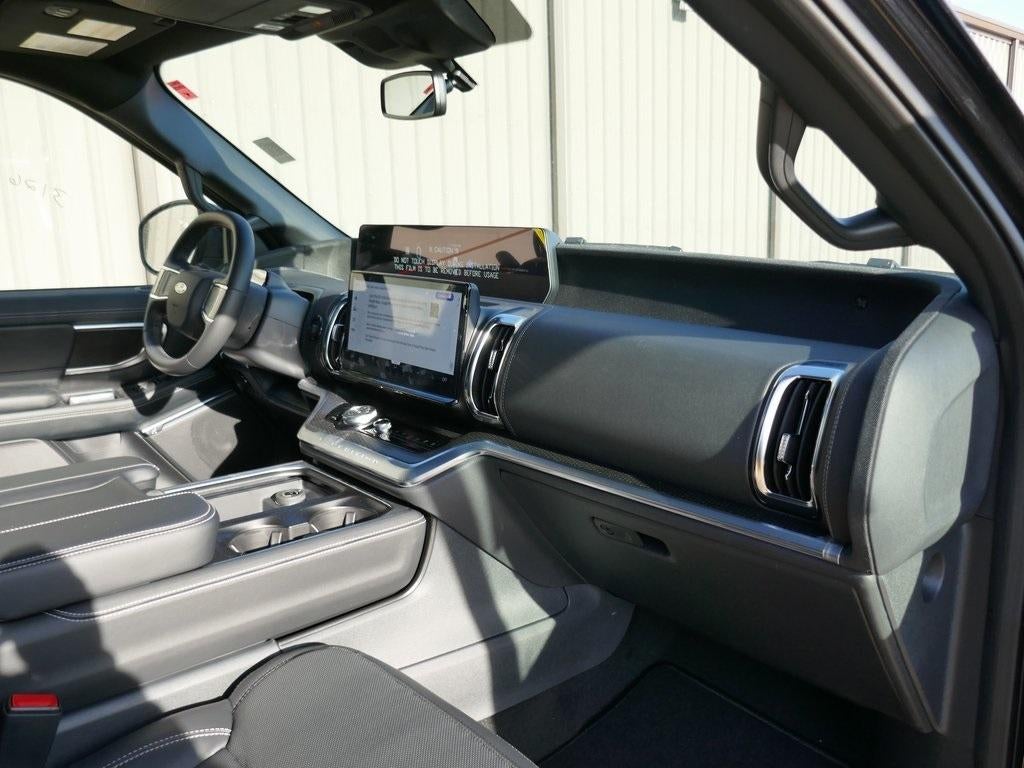 2026 Ford Expedition Max Platinum 4x4