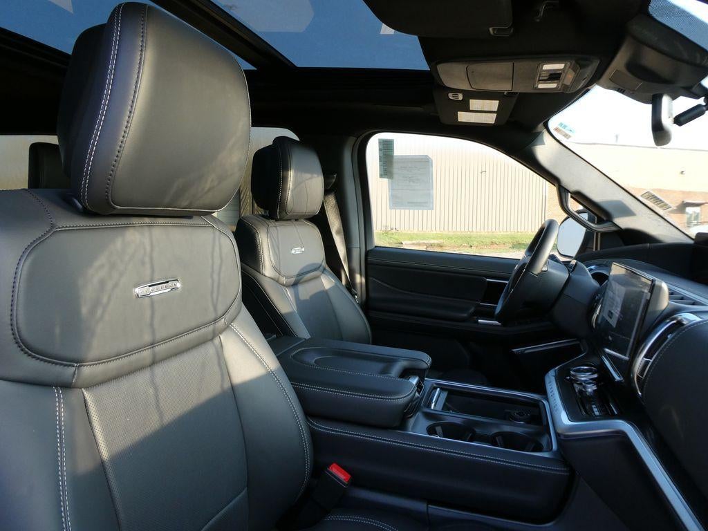 2027 Ford Expedition Max Platinum 4x4